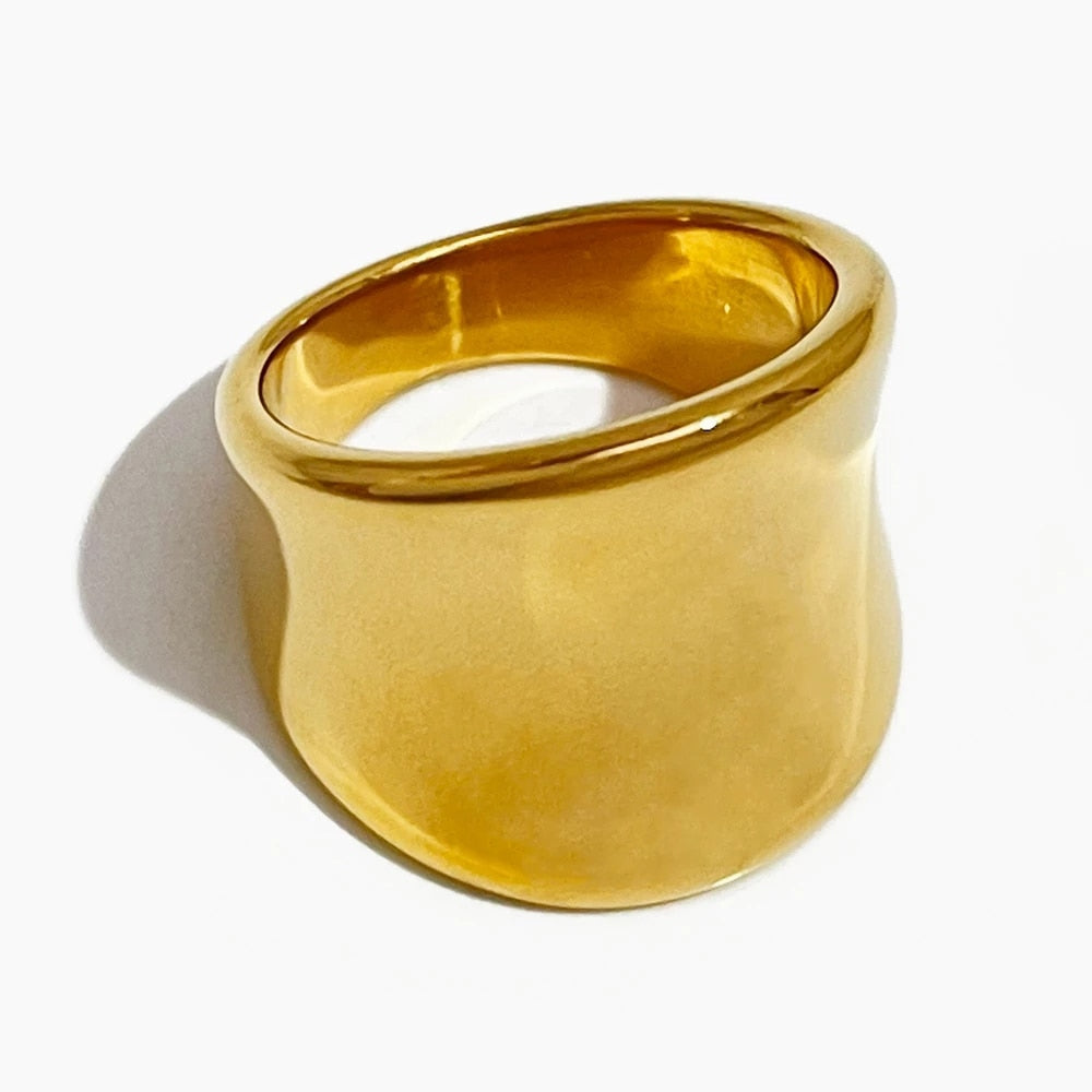 Wide Concave Ring